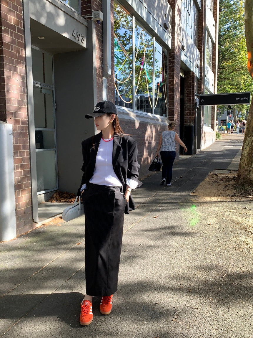 ハイウエストスリムストライプストレートスカート