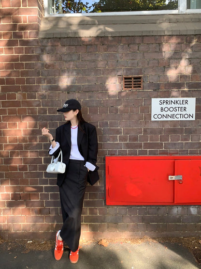 ハイウエストスリムストライプストレートスカート