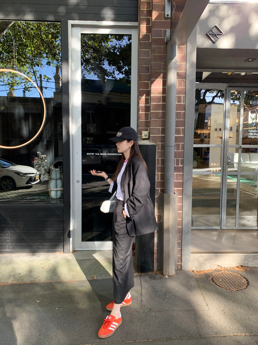 ハイウエストスリムストライプストレートスカート