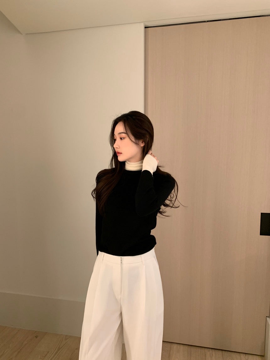 タートルネック配色ニットトップ