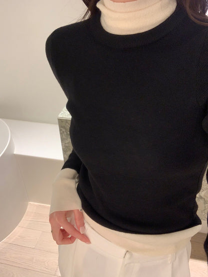 タートルネック配色ニットトップ