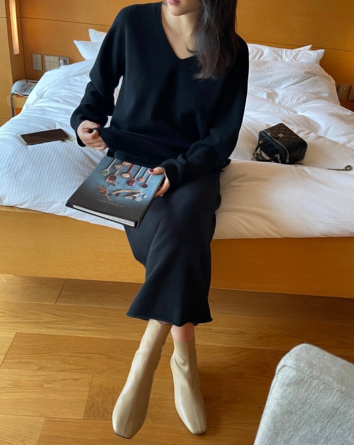 柔らかい長袖ニットセーター+ハイウエストタイトスカートセット