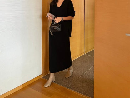 柔らかい長袖ニットセーター+ハイウエストタイトスカートセット