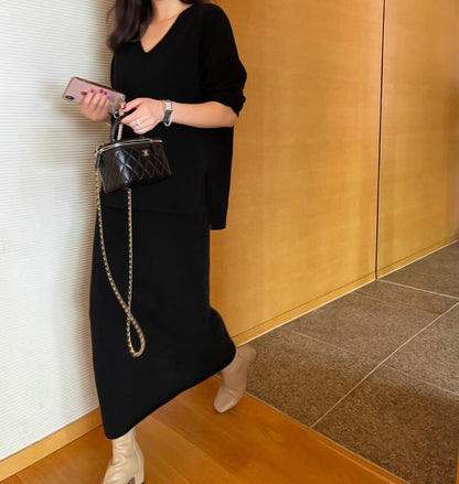 柔らかい長袖ニットセーター+ハイウエストタイトスカートセット