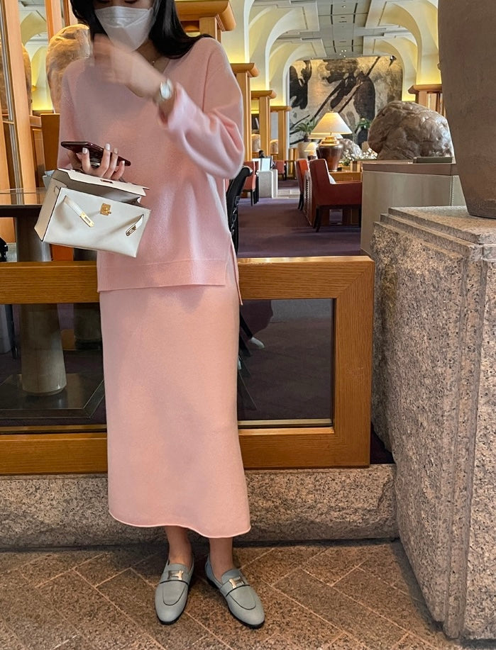 柔らかい長袖ニットセーター+ハイウエストタイトスカートセット