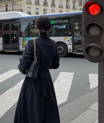 赫本風翻領系帶連身裙