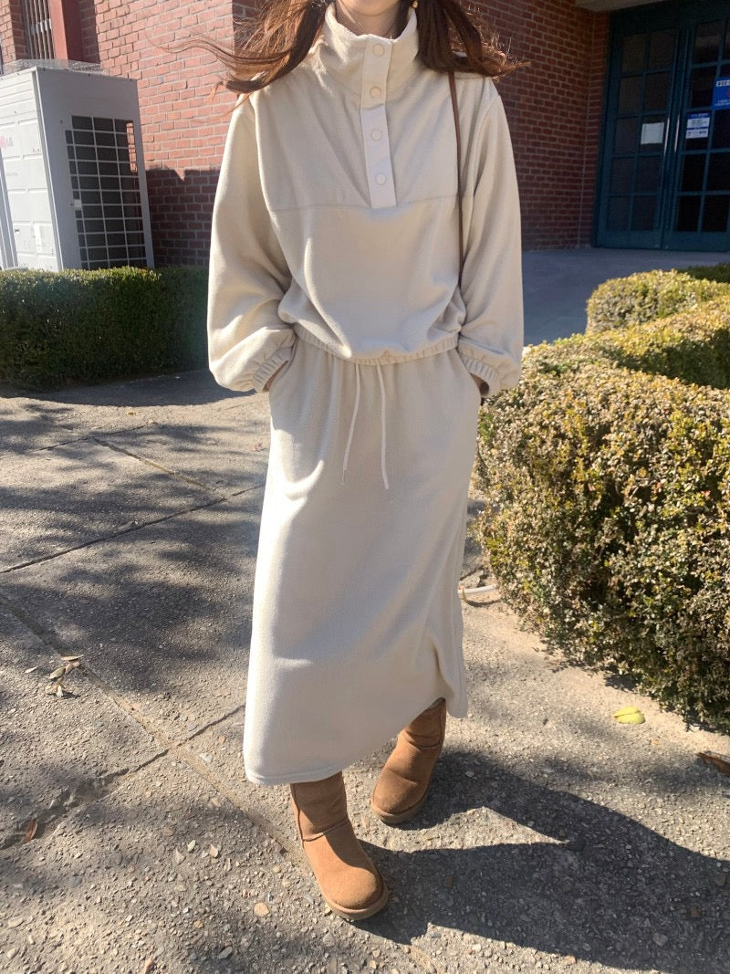 Double-sided Fleece Relaxed Top + Slimming Skirt Set