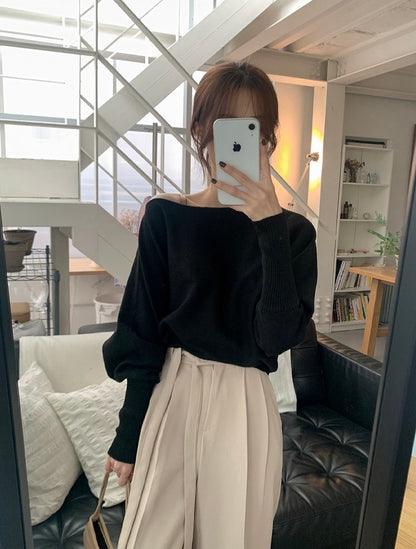 一字領燈籠袖針織top
