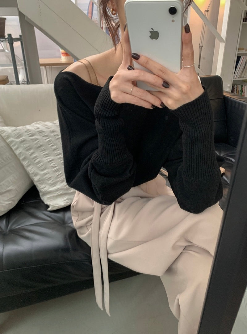 一字領燈籠袖針織top