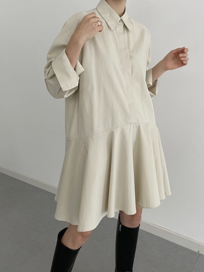 翻領荷葉邊恤衫裙