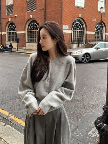 圓領單排扣長袖針織開衫