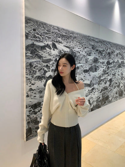 V-neck halter off-shoulder knit top