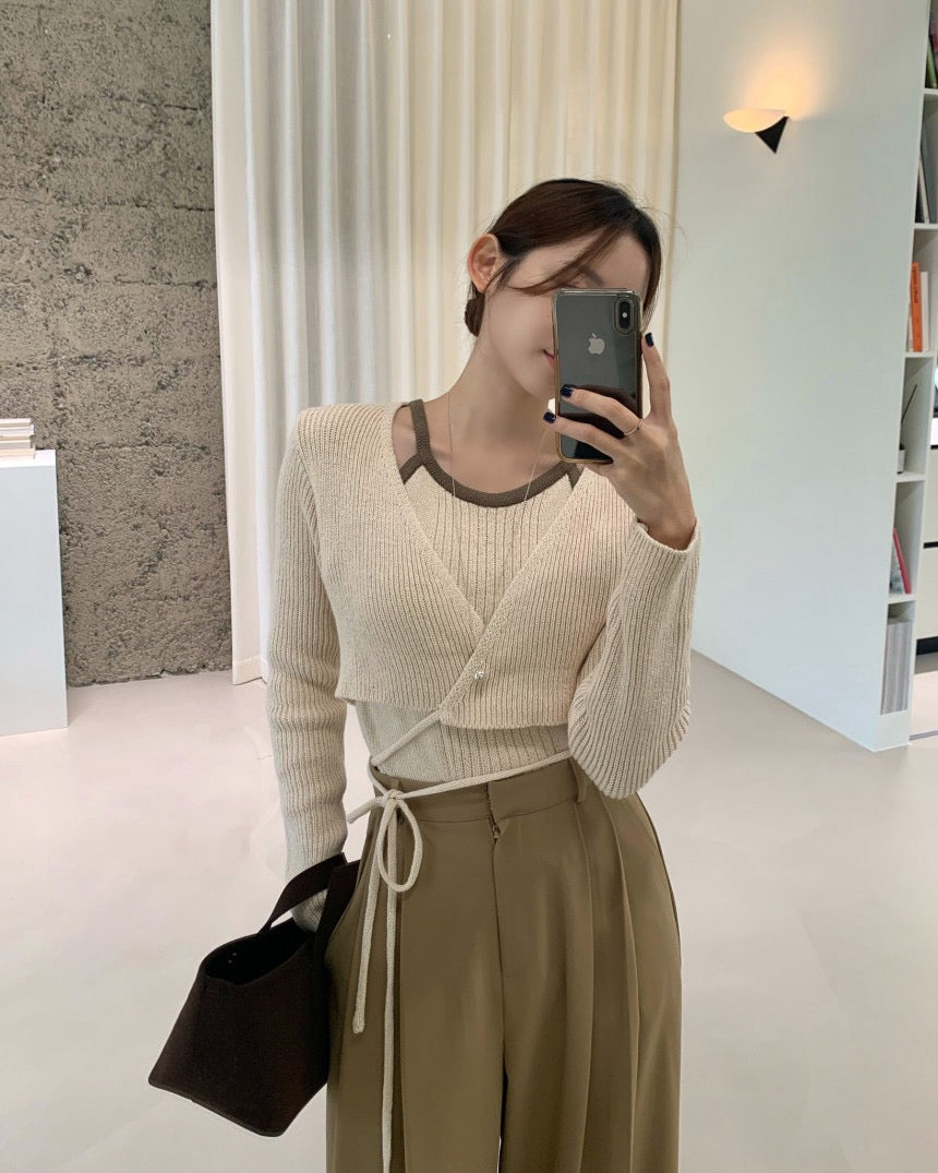 Halter Neck Spliced Layered Tie-Knit Top