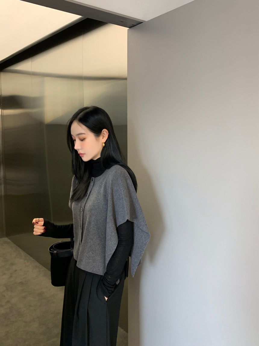 Fitted Long Sleeve Base Layer + Knitted Shawl Vest Set