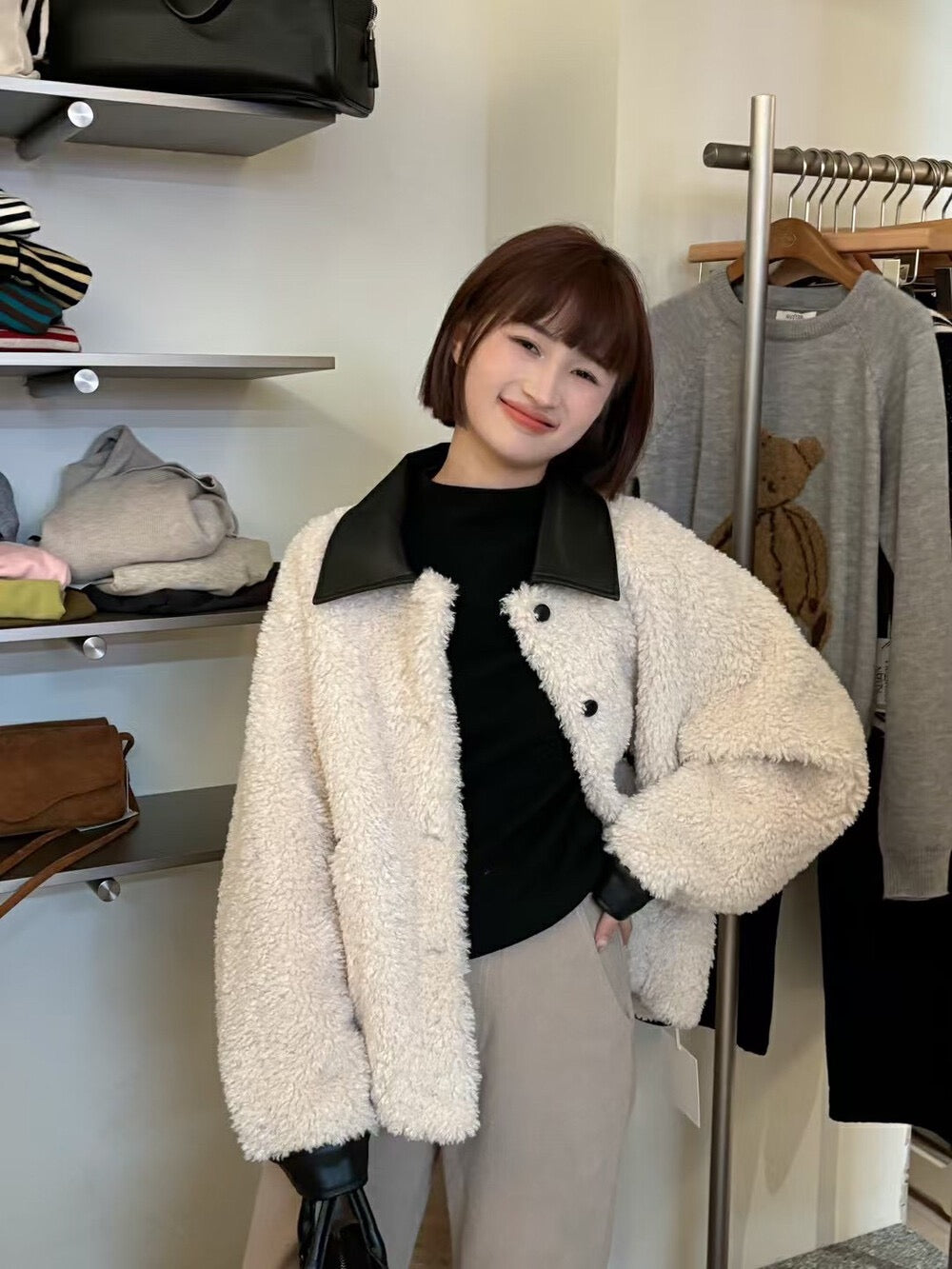 Color-blocked Turn-down Collar Single-breasted Short Jacket