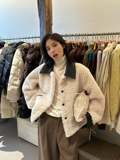 Color-blocked Turn-down Collar Single-breasted Short Jacket