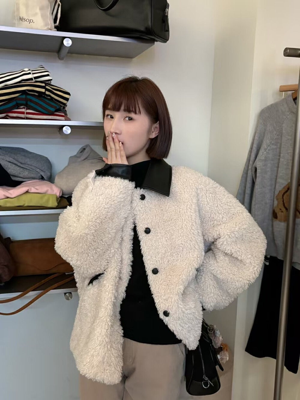 Color-blocked Turn-down Collar Single-breasted Short Jacket