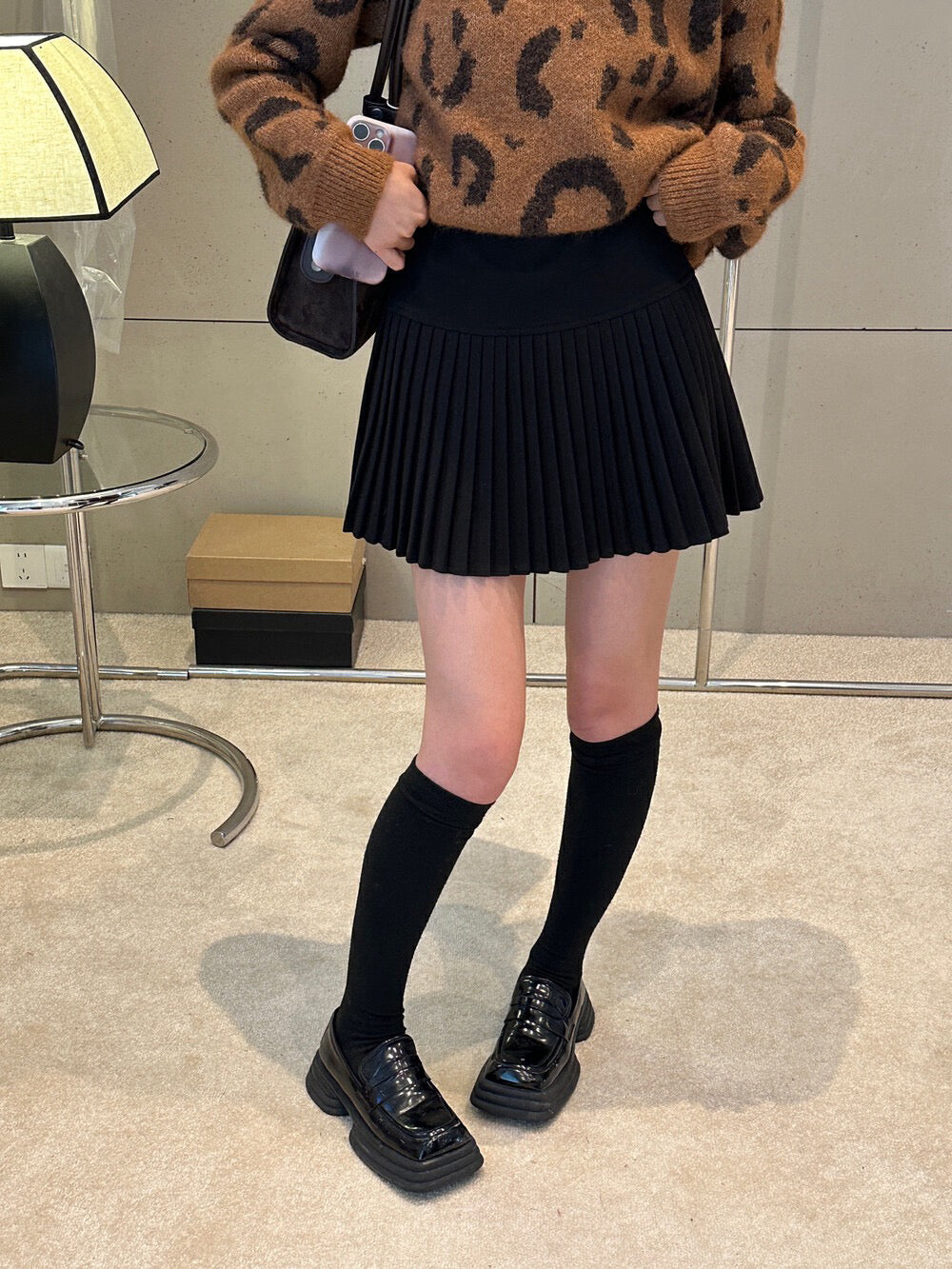 Brushed Wool Slimming Pleated Skirt