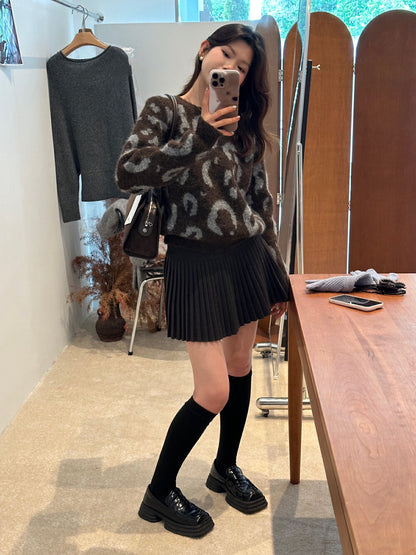 Brushed Wool Slimming Pleated Skirt