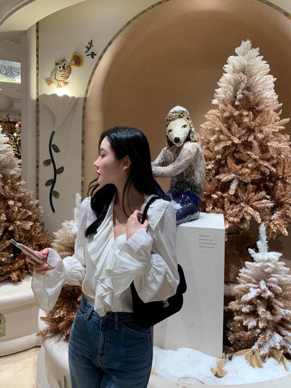 荷葉邊V領喇叭袖恤衫