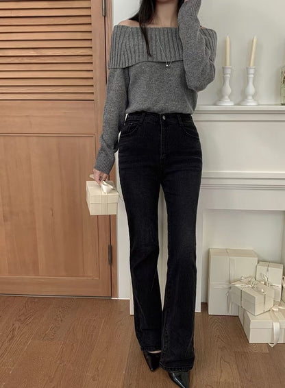Off-the-shoulder Long Sleeve Knit Top