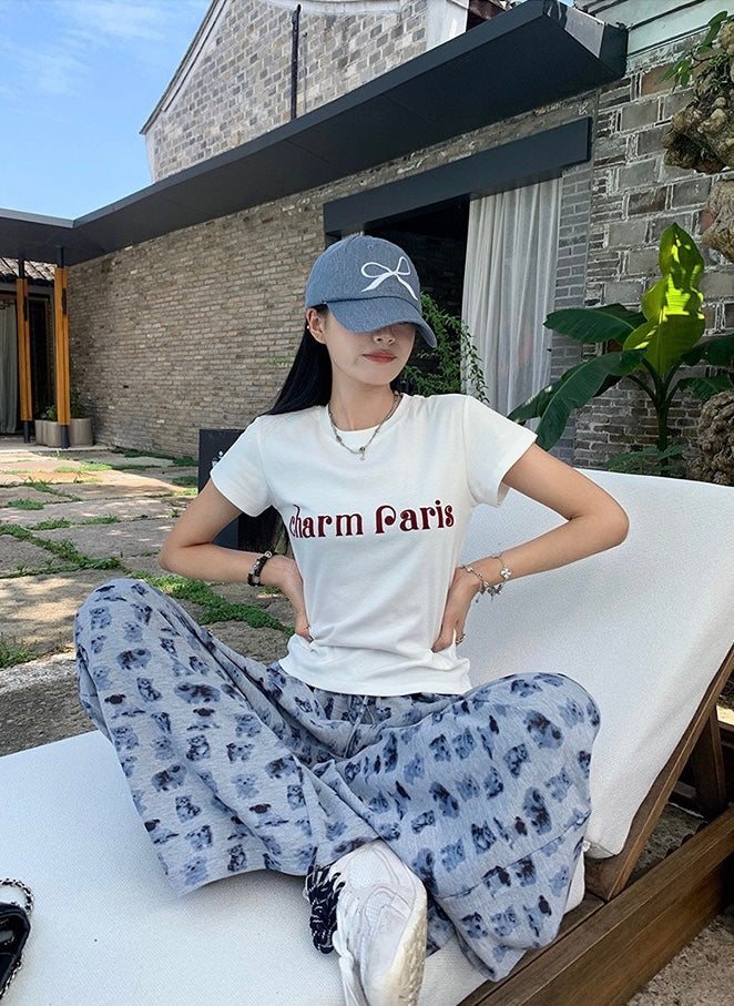 Korean-style round neck top