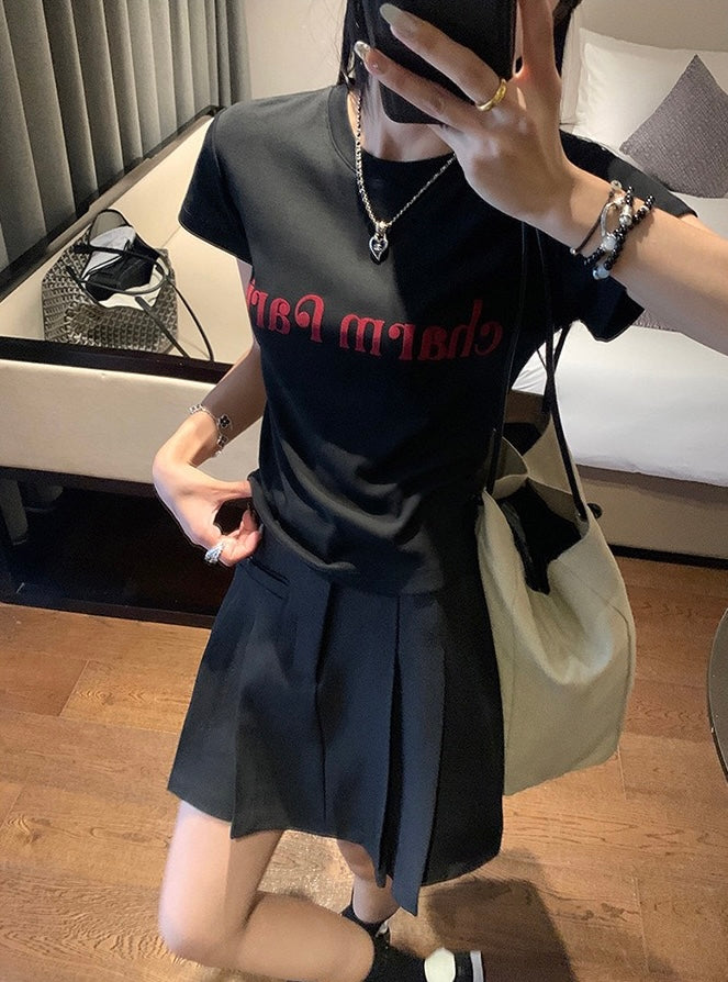 Korean-style round neck top