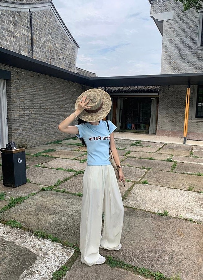 Korean-style round neck top