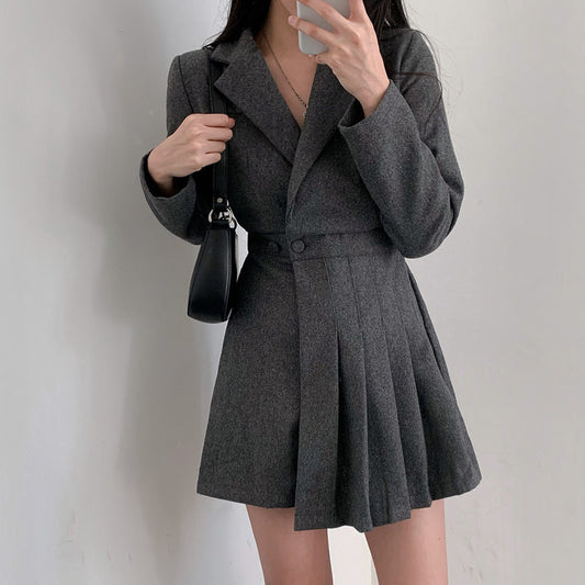 ウールタック入りスーツ襟ジャンプスーツ