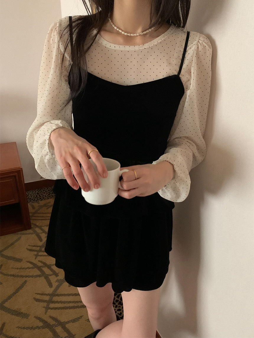 絲絨吊帶+波點雪紡top