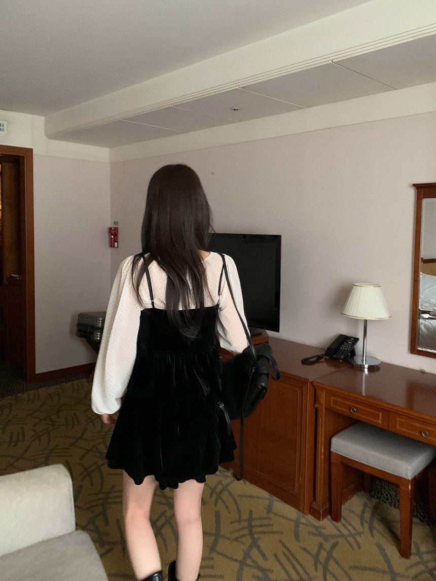 絲絨吊帶+波點雪紡top