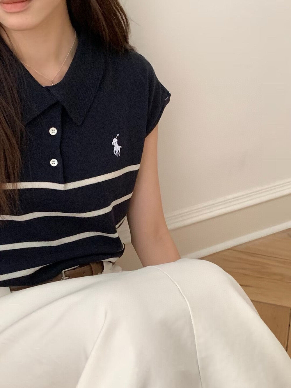 極簡復古翻領針織top