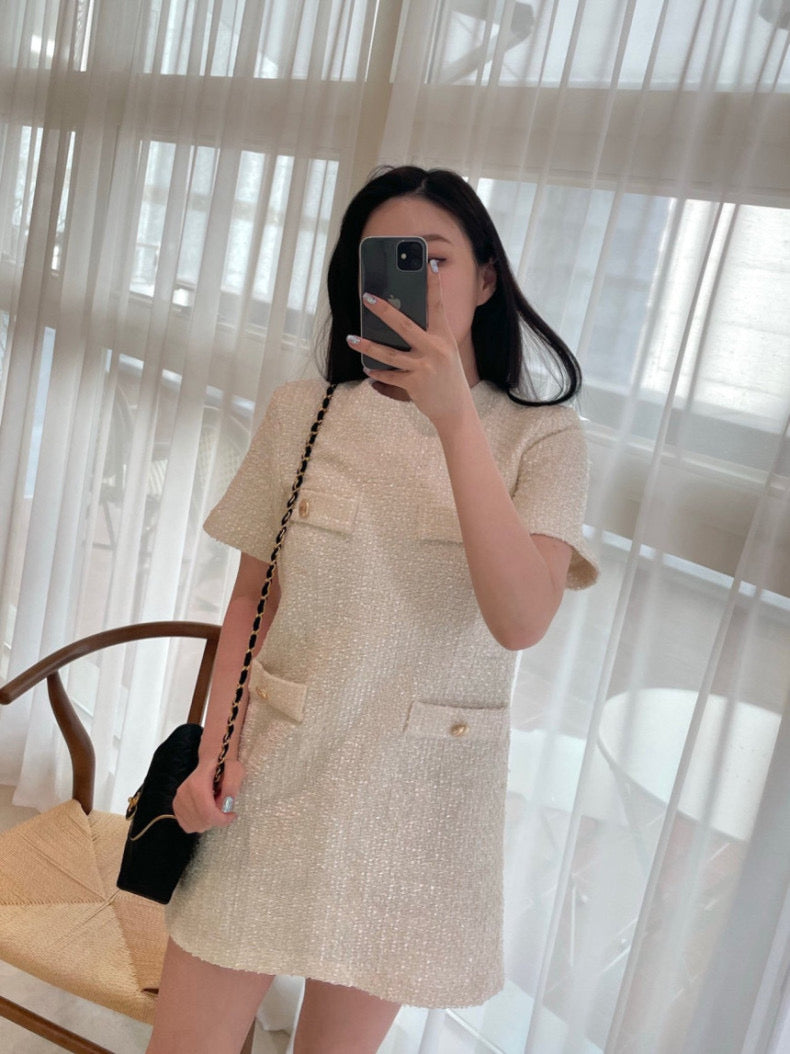 圓領寬鬆連身裙