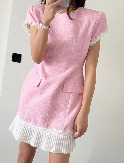 Elegant Patchwork Pleated Waist Dress