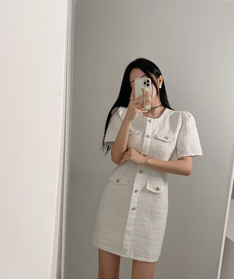 單排扣泡泡袖連身裙