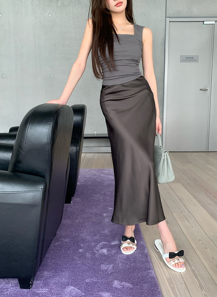 Square Neck Sleeveless Fitted Tank Top