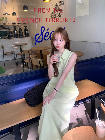 Sleeveless Dress with Large Pockets