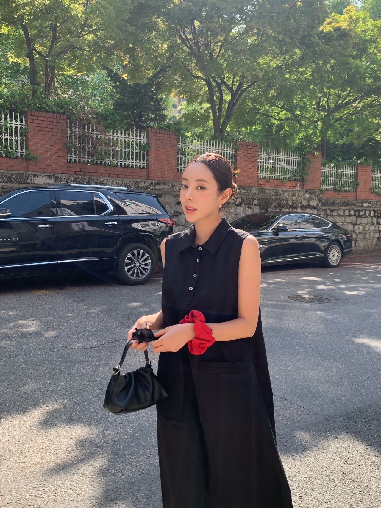 Sleeveless Dress with Large Pockets