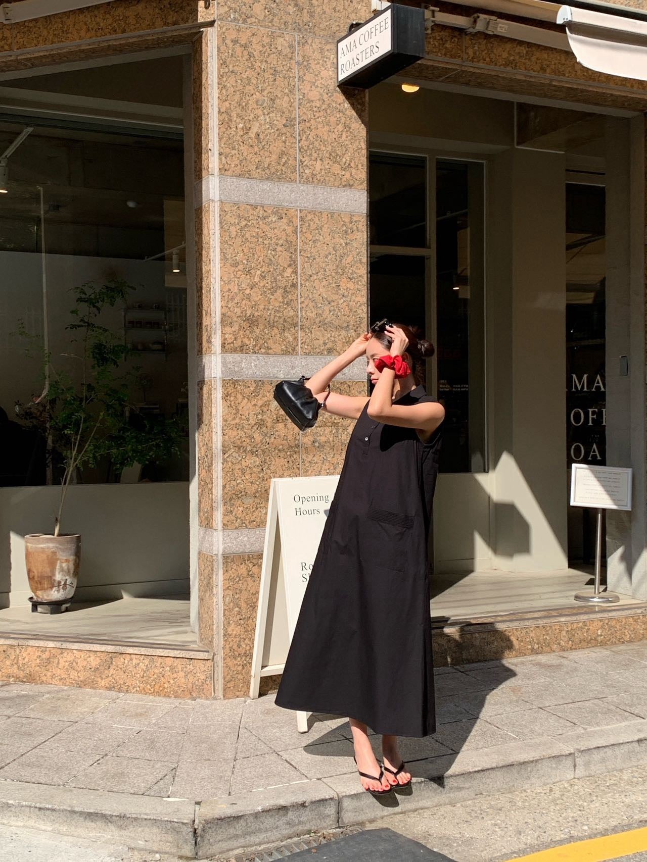 Sleeveless Dress with Large Pockets