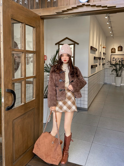 半高領設計感針織top