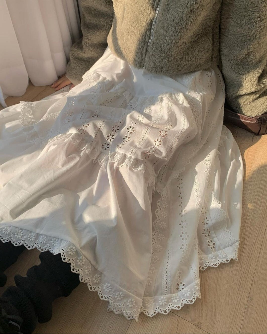 ハイウエストスリムフリルスカート