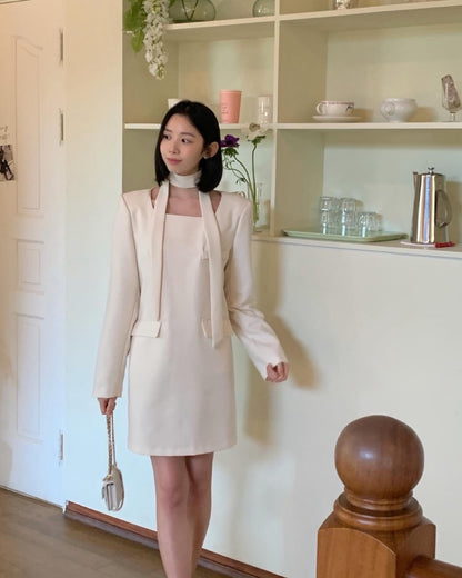 French Style Square Neck Tie Waist Dress