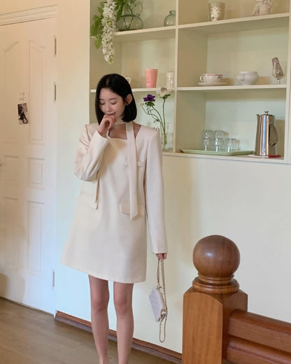 French Style Square Neck Tie Waist Dress