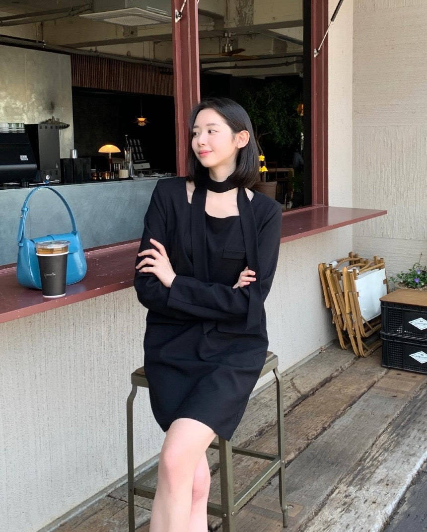 French Style Square Neck Tie Waist Dress