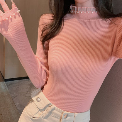 花邊拼接珍珠半高領top