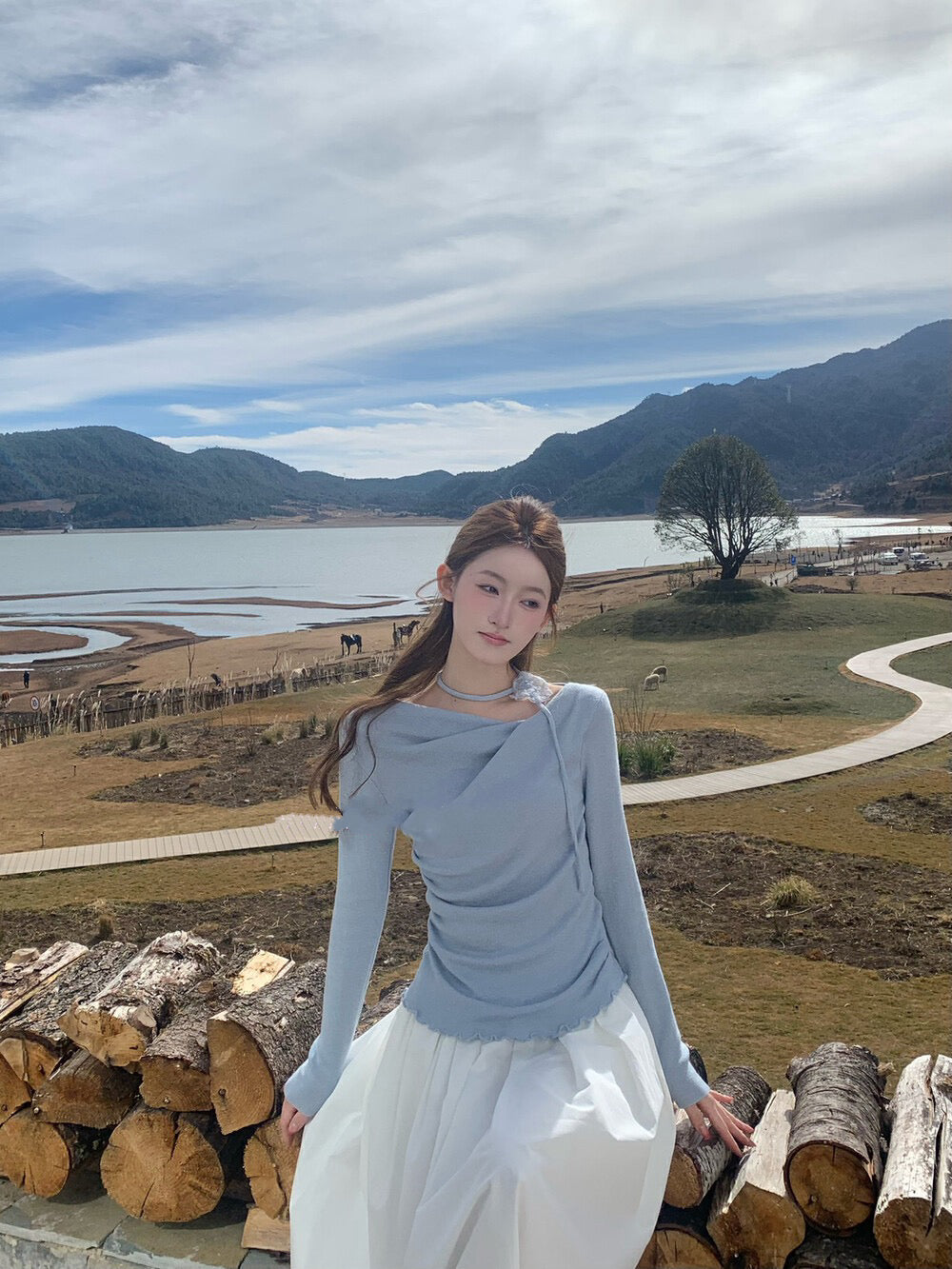 Draped Collar Waist-Cinching Slimming Knit Top