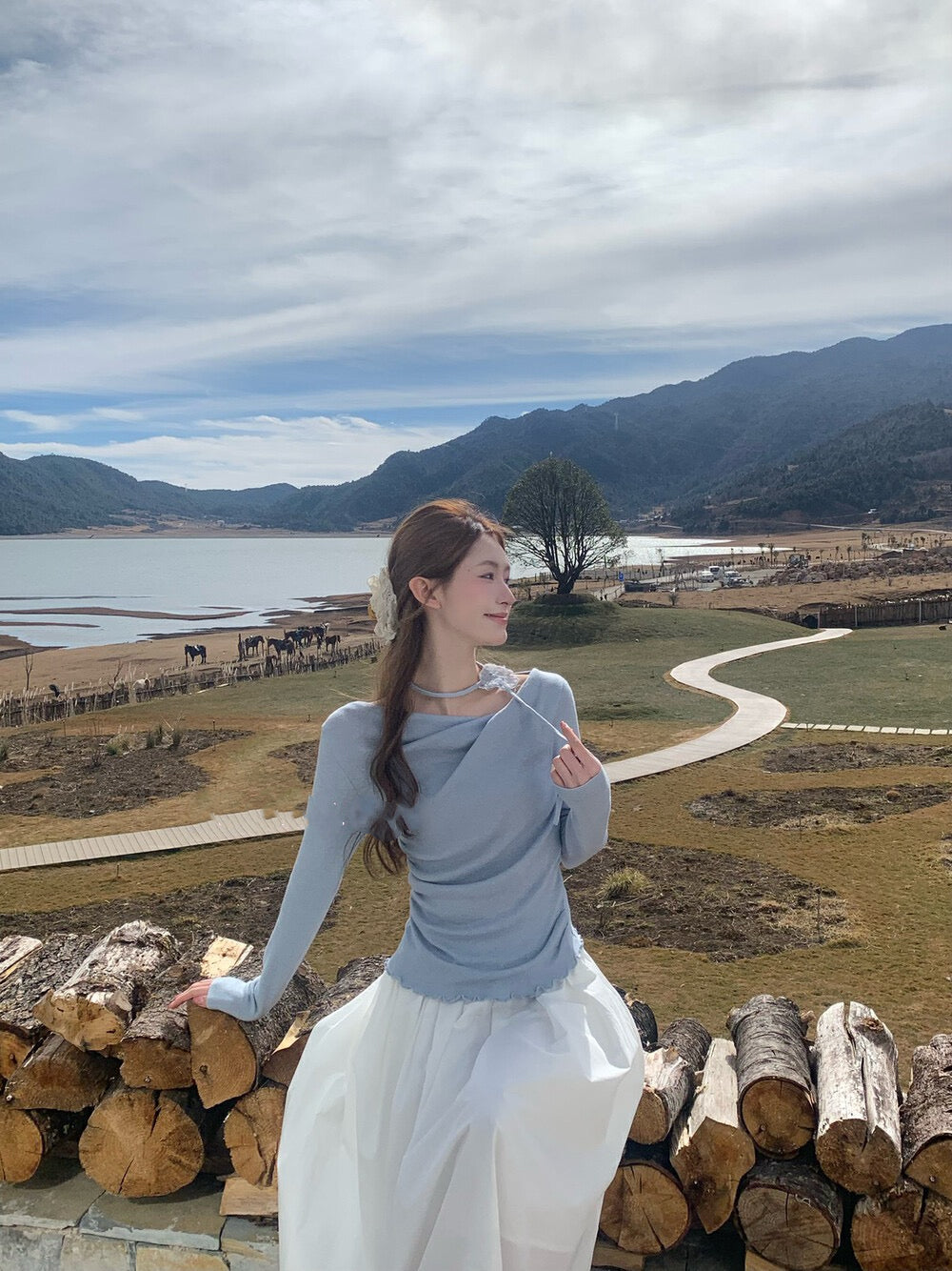 Draped Collar Waist-Cinching Slimming Knit Top