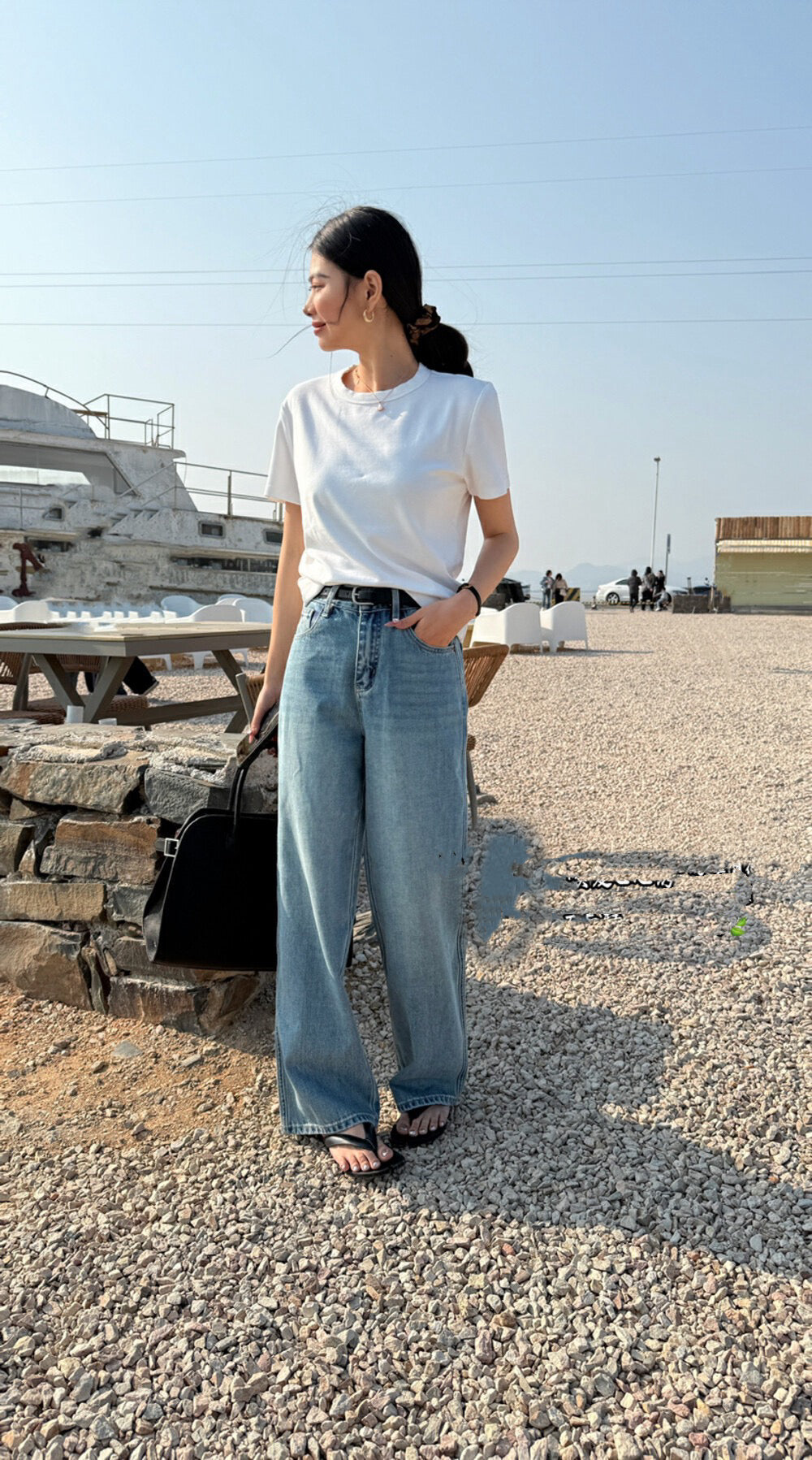 Heart Embroidered Wide-Leg Jeans