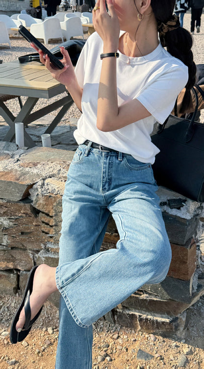 Heart Embroidered Wide-Leg Jeans