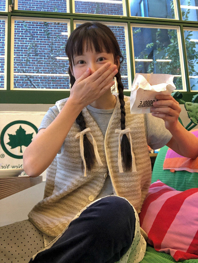 V領毛茸茸條紋馬甲